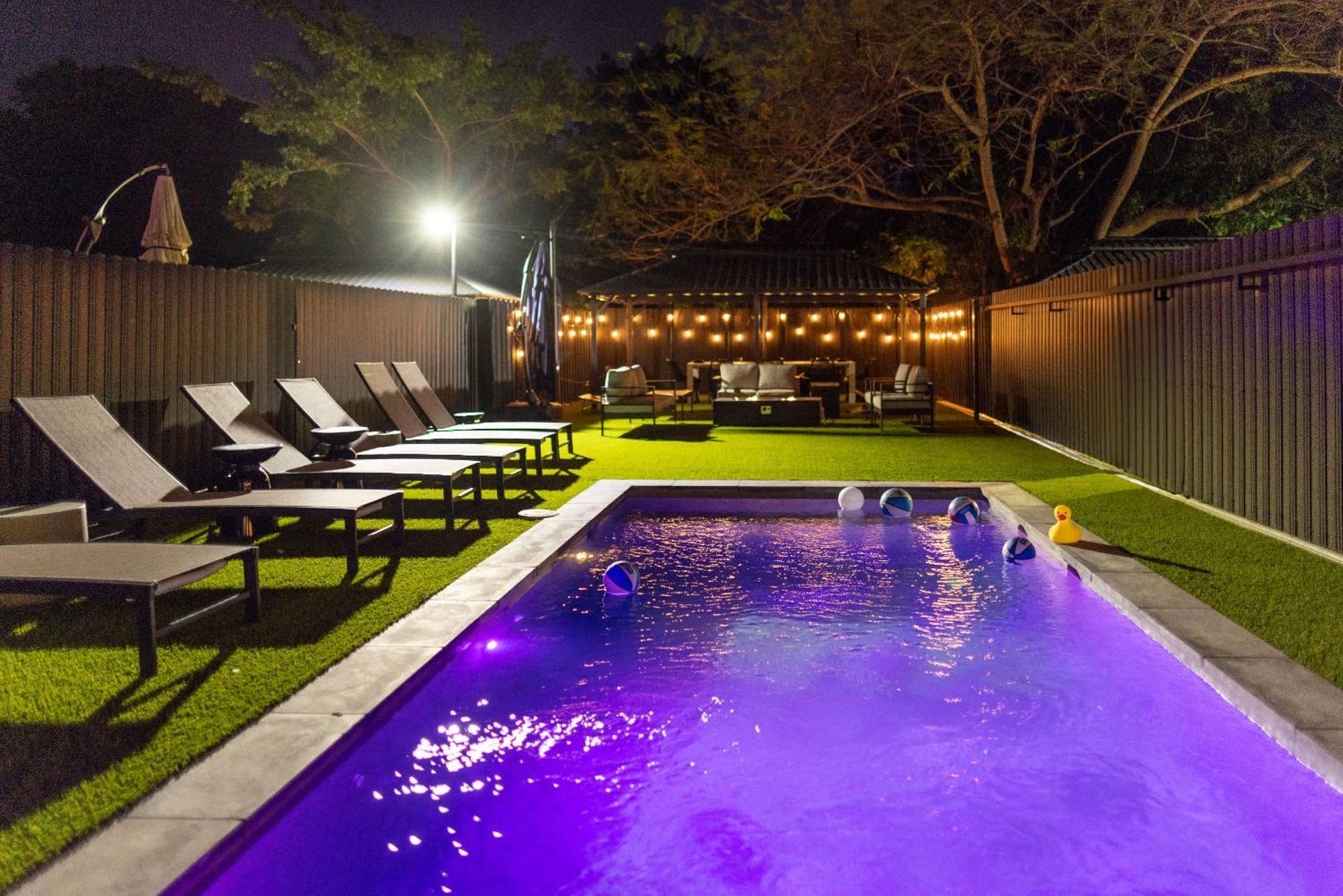 4br Paris Style Heated Pool New Build Сasa de vacaciones Miami